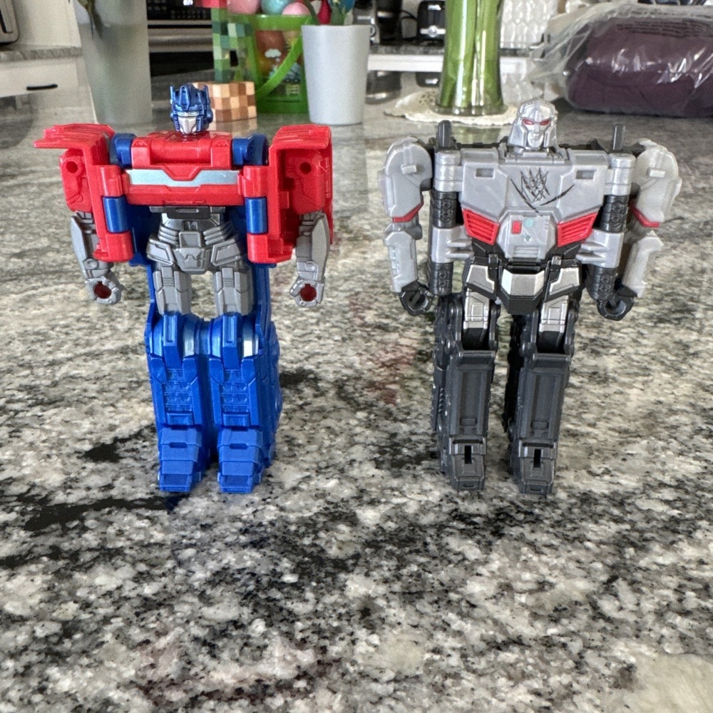Transformers Heroes and‎ Villains Optimus Prime & Megatron 4.5" Figures